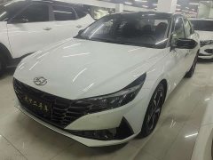Hyundai Elantra 1.5L CVT Luxury - ფოტო 1