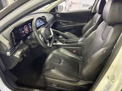 Hyundai Elantra 1.5L CVT Luxury - ფოტო 6