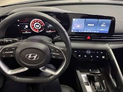 Hyundai Elantra 1.5L CVT Luxury - ფოტო 7