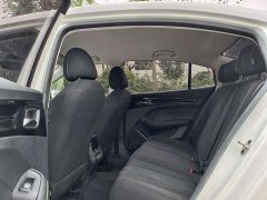 SAIC MG i5 1.5L Manual Superior Edition - ფოტო 8