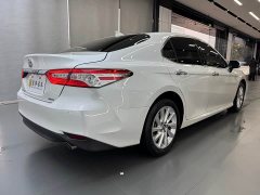 Toyota Camry 2021 2.0G Luxury - ფოტო 6