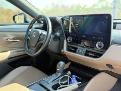 Lexus ES 300h Premium Edition - ფოტო 10