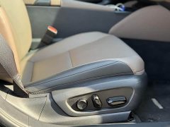 Lexus ES 300h Premium Edition - ფოტო 13
