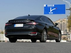 Lexus ES 300h Premium Edition - ფოტო 19