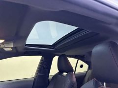 Toyota Corolla 1.8L CVT Luxury - ფოტო 9