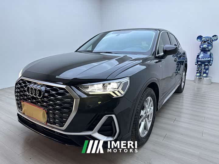 Audi Q3 Sportback 35 TFSI Entry-level - ავტომობილი ჩინეთიდან