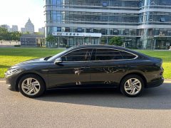 Volkswagen Lingdu L 280TSI DSG Dazzling Red Edition - ფოტო 3