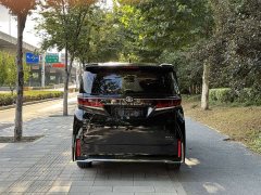 Toyota Vellfire Crown Hybrid 2.5L Executive Premier Edition - ფოტო 7