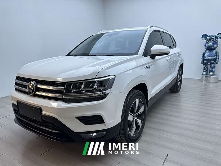 Volkswagen Touareg 2022 280TSI FWD Luxury Edition - ავტომობილი ჩინეთიდან