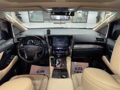 Toyota Vellfire Crown Hybrid 2.5L HV Luxury Edition - ფოტო 7