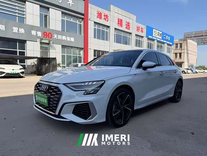 Audi A3 2022 Sportback 35 TFSI Fashion Sport - ავტომობილი ჩინეთიდან