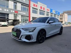 Audi A3 2022 Sportback 35 TFSI Fashion Sport - ფოტო 1