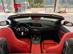 BMW Z4 sDrive 25i M Sport Package - ფოტო 11