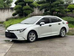 Toyota Corolla 1.8L CVT Luxury - ფოტო 1