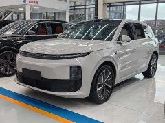 Li Auto L6 Max - ფოტო 1