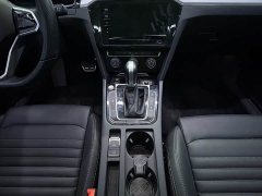 Volkswagen Magotan 2 Million Units Commemorative Edition 280TSI DSG Leading Type - ფოტო 9