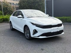 Kia K3 2024 1.5L CVT Luxury Smart Edition - ფოტო 2