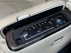 Toyota Vellfire Crown Twin Engine 2.5L HV Premium Edition - ფოტო 10