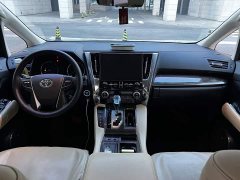 Toyota Vellfire Crown Twin Engine 2.5L HV Premium Edition - ფოტო 9