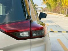 Nissan Qashqai e-POWER Hybrid Dual Motor AWD Premium Edition - ფოტო 11