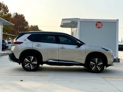 Nissan Qashqai e-POWER Hybrid Dual Motor AWD Premium Edition - ფოტო 4