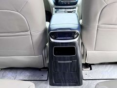 Buick GL8 Land Executive Cabin 652T Luxury - ფოტო 16