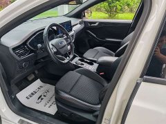 Ford Focus Sedan EcoBoost 180 Automatic ST Line - ფოტო 3