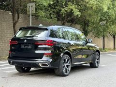 BMW X5 xDrive 30Li M Sport Luxury Night Edition Package - ფოტო 5