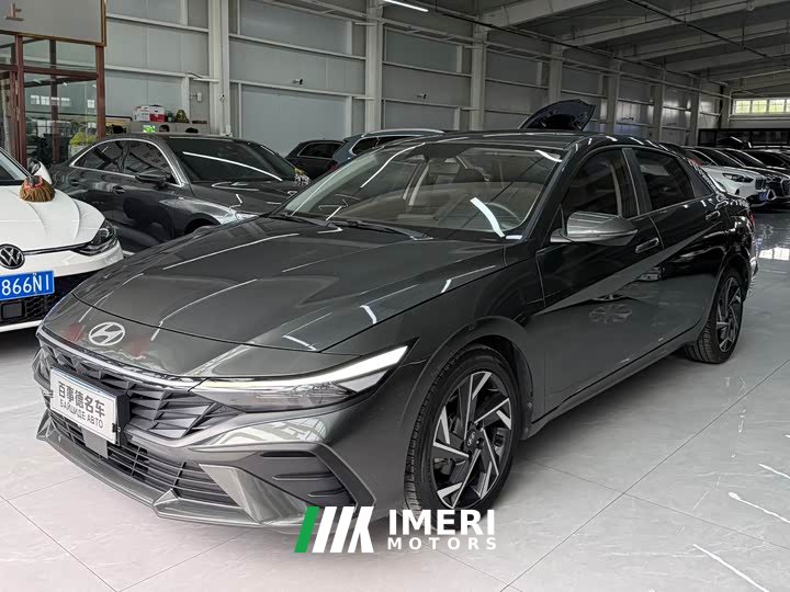 Hyundai Elantra 1.5L CVT Luxury - ავტომობილი ჩინეთიდან
