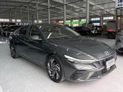 Hyundai Elantra 1.5L CVT Luxury - ფოტო 3