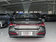 Hyundai Elantra 1.5L CVT Luxury - ფოტო 8