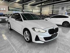 BMW 1 Series 120i M Sport Night Edition - ფოტო 3