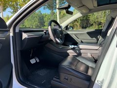 Tesla Model Y Performance All-Wheel Drive - ფოტო 6