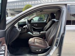 BMW 3 Series 2023 320i M Sport Package - ფოტო 4