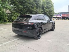 AITO M5 Extended Range Max RS AWD Advanced Intelligent Driving Edition - ფოტო 4