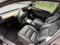 Tesla Model Y Long Range All-Wheel Drive - ფოტო 8
