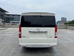 Toyota HIACE 3.5L Automatic - ფოტო 4