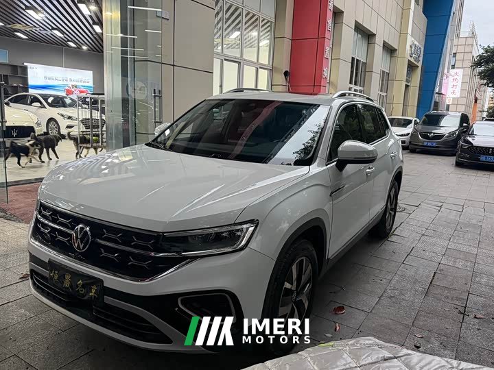Volkswagen Taos 330TSI FWD Luxury Plus Advanced Edition