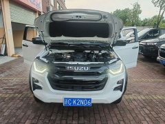 Mercedes-Benz D-MAX 1.9T AWDV-CROSS Version - ფოტო 15