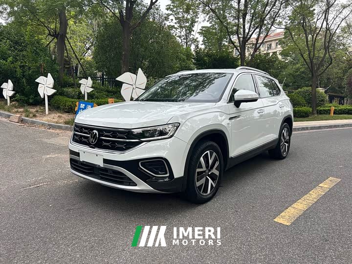 Volkswagen Taos 330TSI FWD Luxury Plus Advanced Edition