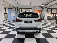 BMW X1 sDrive20Li Fashion - ფოტო 19