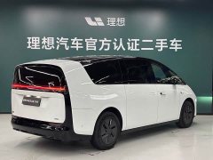 Li Auto Li Xiang MEGA Ultra - ფოტო 3