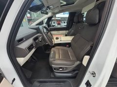 Li Auto Li Xiang MEGA Ultra - ფოტო 9