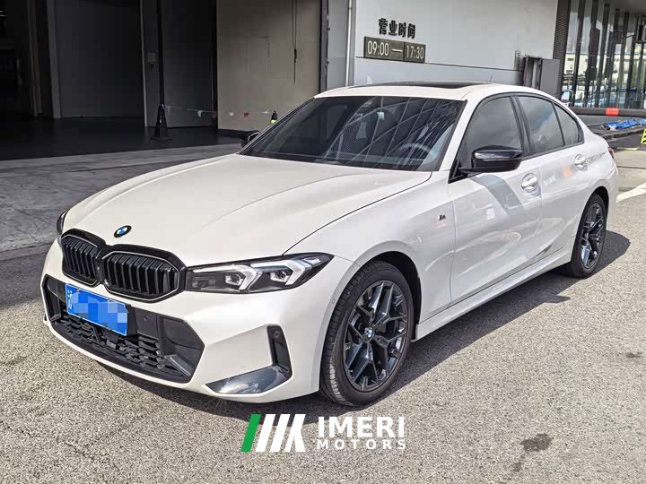 BMW 3 Series 330i M Sport Midnight Edition Package - ავტომობილი ჩინეთიდან