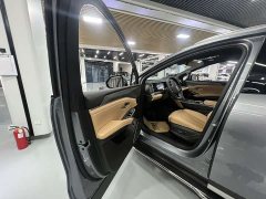 BYD L DM-i 200KM Version - ფოტო 11