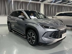 BYD L DM-i 200KM Version - ფოტო 3