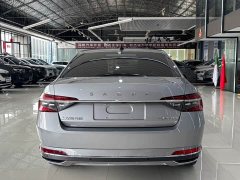 Skoda Superb TSI280 DSG Prestige - ფოტო 10