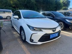 Toyota Corolla 1.8L E-CVT GL-i Edition - ფოტო 3