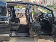 Honda Elysion 2019 2.0L Hybrid Luxury - ფოტო 13