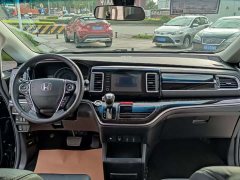 Honda Elysion 2019 2.0L Hybrid Luxury - ფოტო 14
